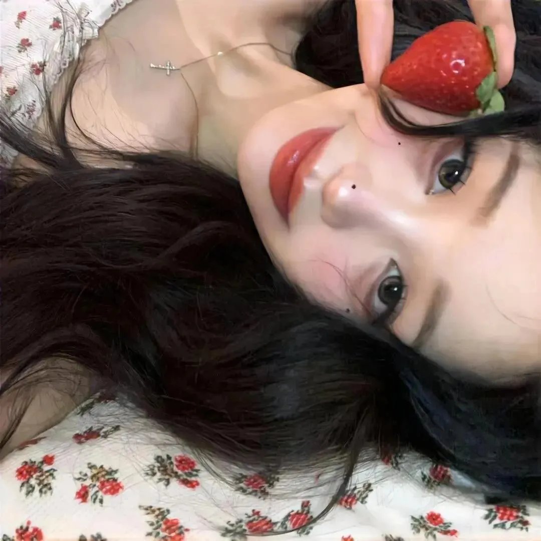 群莺乱飞